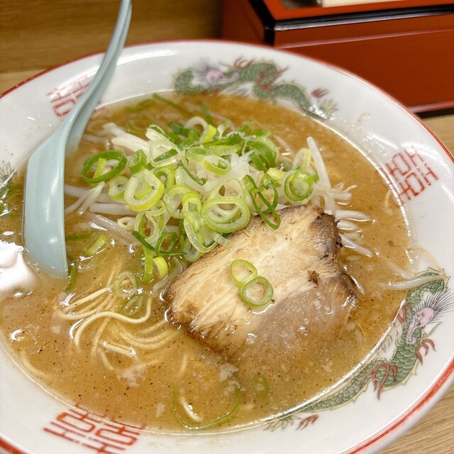 めんめん かめぞう - 神保町/ラーメン | 食べログ