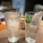 焼き鳥 八穴 - 山椒サワー