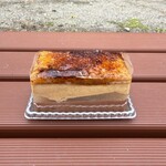 オーボン スーヴニール - クラシカルな王道フランス菓子といったらサンマルク。地味な見た目と相反して、その美味しさは煌びやか✨