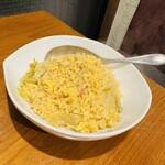 苦楽園中華 マルベリー - ズワイ蟹入りレタスのチャーハン