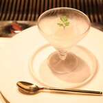 お肉屋 けいすけ 三男坊 - 箸休め：獺祭のグラニテ