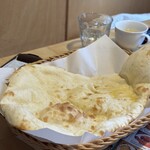 アジアンカレーと焼き鳥 サスラリガラ 博多店 - 