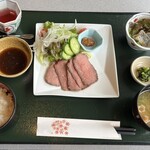 和奏林 - ランチ　ローストビーフ御膳