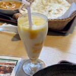 アジアンカレーと焼き鳥 サスラリガラ 博多店 - 