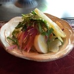 さく渡 - 最初に自家栽培野菜のサラダが