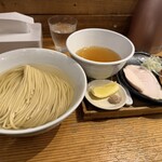 麺屋鈴春 - 