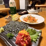 和牛 肉小僧 - 和牛トロタクユッケ