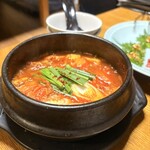 和牛 肉小僧 - 鶴見店限定！石焼豆腐チゲ