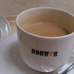 DOUTOR COFFEE - ロイヤルミルクティー（M)