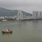 Sofitel Macau At Ponte 16 - ホテルの隣の川の向こうは広東省・珠海市