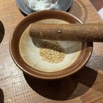 とんかつ ここまでやるか。 - 