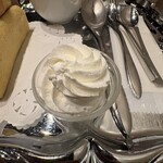 CAFE AALIYA - 生クリーム