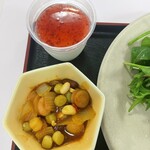 辛酉会食堂 - チリビーンズ、いちごプリン