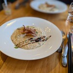 ベジバル チバットリア - メイン②
      我孫子産さつまいもと鶏ラグーのゴルゴンゾーラのクリームリゾット♡