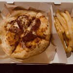 ピザハット - 料理写真:ワンコインMY BOX　ポテト付き　ペパロニクラシック　2025-12-25