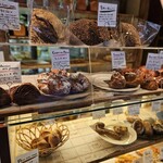 ル・シュクレクール - わくわくするショーケース✨クリスマス頃に行った時になります