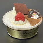 パティスリー アプラノス - 2025.12.25 (木)    【期間限定】　Xmasティラミス　540円（税込）