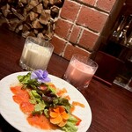 BAR THIRD PLACE LODGE - 