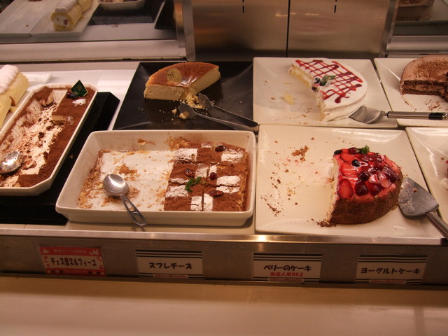 いつも帰りに後悔するんだよねぇ By あやかわれいれい 閉店 スイーツパラダイス 東京ドームシティミーツポート店 水道橋 ケーキ 食べログ
