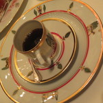 銀座 レカン - 妻は食後にコーヒーを。