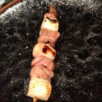 鳥茂 - こめかみ