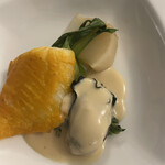 Perle - カレイのグラチネ／浦村産牡蠣