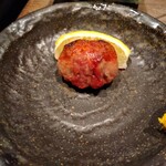 鳥茂 - タン喉元