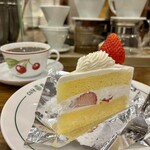 Cafe Bach - クリスマスのショートケーキ