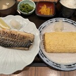 佐海屋 - 焼きサバとだし巻き定食