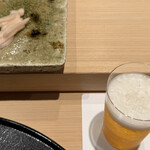 神田錦町 鮨たか晴 - ガリ＆ビール（小瓶）