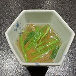 神田錦町 鮨たか晴 - あら汁に芹