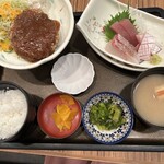 佐海屋 - 名物ほうれん草コロッケとお造り定食