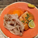 鳥茂 - 黒豚と豆腐のすき焼き