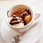 ザ バード ウォッチング カフェ - アフォガード　380円+税　まだ溶ける前　2014/12