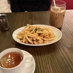 カフェ ラ・ボエム - 