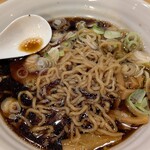 らぁめん 次元 - ちぢれ麵