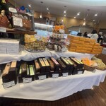 ル・パティシエ ヨコヤマ - 