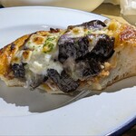 MITAKI PAIN - かじった感じ。ナスがトロトロ。ナスの味がしっかりわかる濃くないミートソースがよきかな。