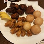 韓国家庭料理 チング - 韓国風唐揚げ、タコの唐揚げ、丸餃子