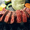 焼肉厨房　わきもと - 料理写真:赤身ステーキは桜島の溶岩焼きで焼きながら召し上がっていただきます。