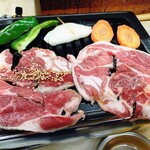 焼肉ジンギスカン つるや - 