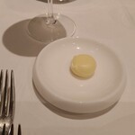 フィリップ・ミル 東京 - バター