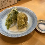 うどん酒場 福福 - 甘とうがらしとジャンボしいたけの天ぷら( ^_^)/