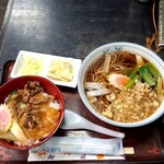 蕎麦処　ますだや - 牛丼セットかけ蕎麦 950円