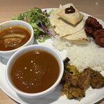 335547998 - 日替りスペシャル<ポークビンダルー/カラヒ>