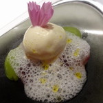 ピ・グレコ - "ぶどうのタリアテッレ"　岡山ピオーネとキンモクセイのジェラート