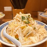 タンメン トナリ - 野菜盛り盛りタンメン