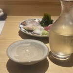 鮨 恵比寿 幸凛 - お猪口は、たまには平ちょこで