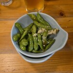 大衆酒場 BEETLE - 枝豆ニンニクオイル焼き
