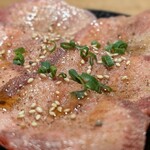 近江牛ホルモン いるもん - 